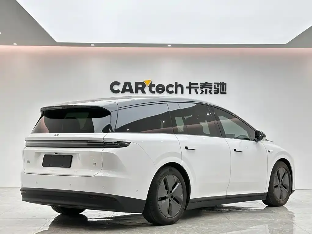 Li Auto Li i8 — фото 2