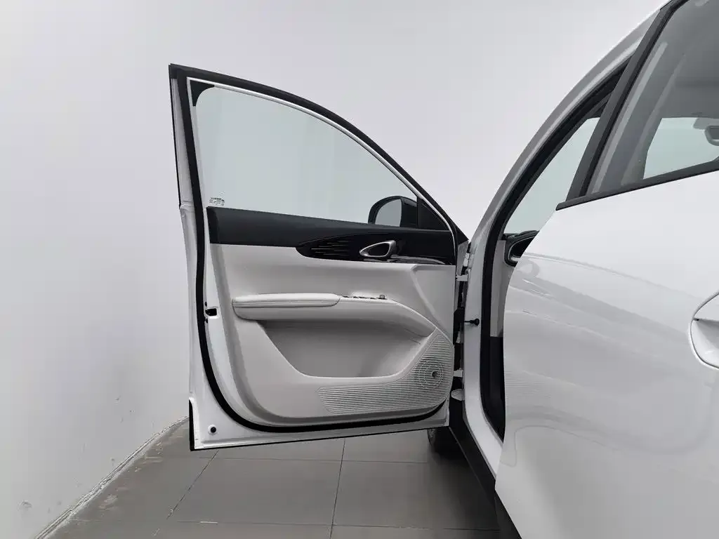 Geely Starburst — фото 3