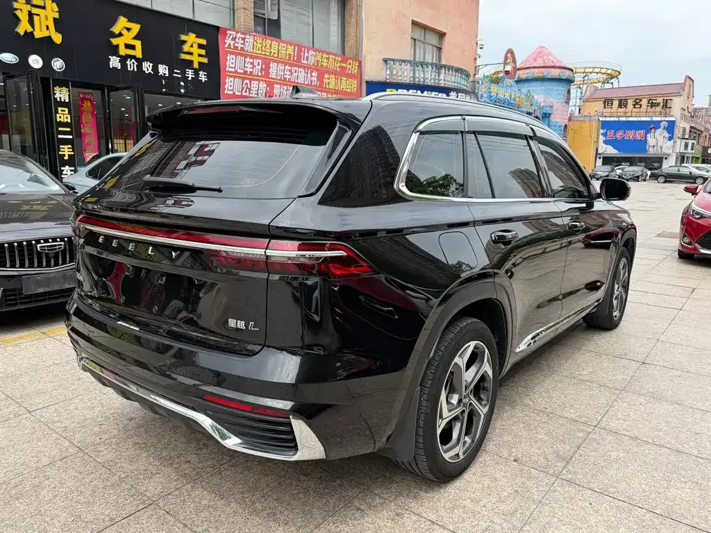 Geely Xingyue L — фото 9
