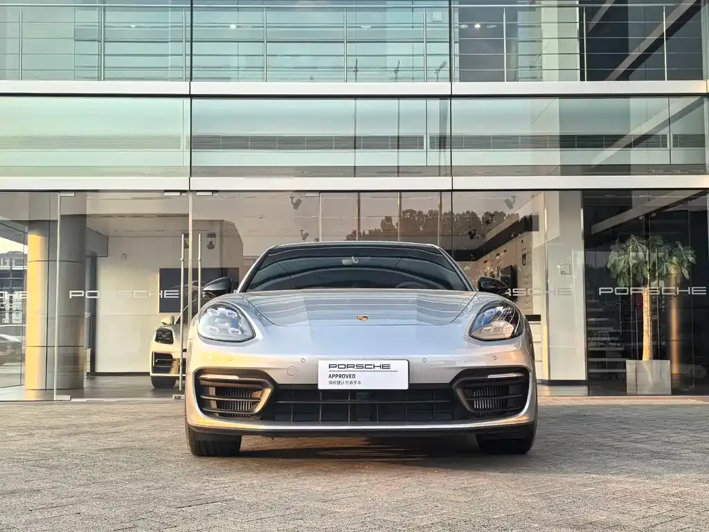 Porsche Panamera — фото 4