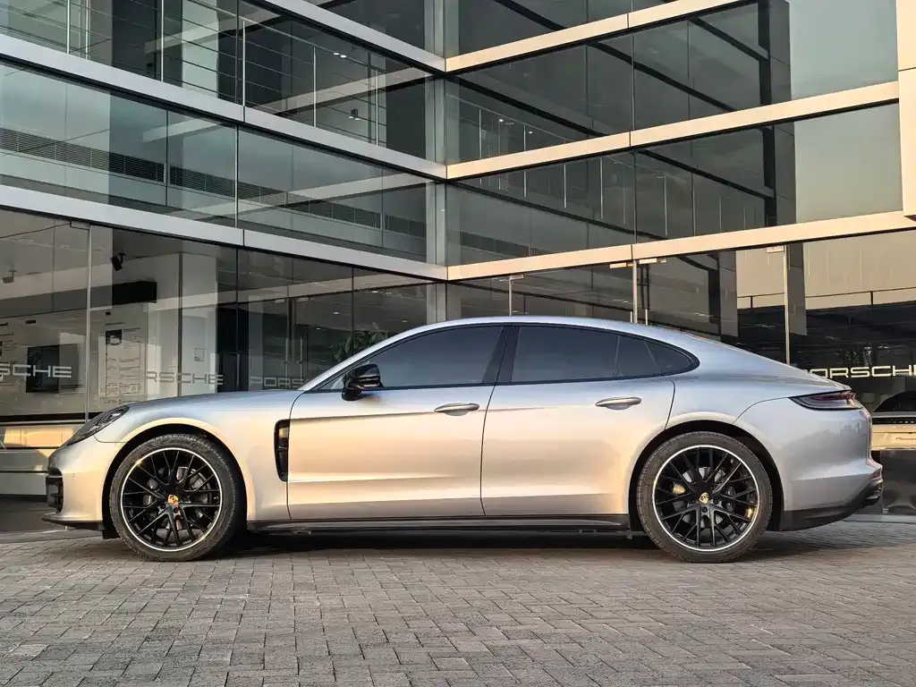 Porsche Panamera — фото 8