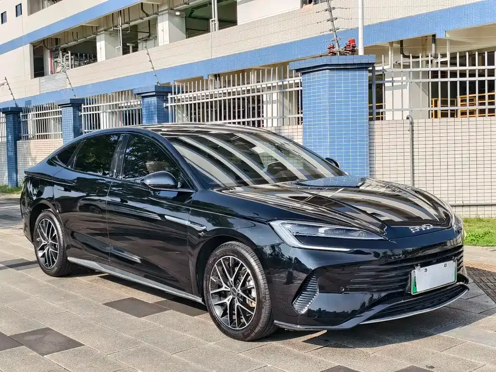 BYD Seal 07 DM-i — фото 9