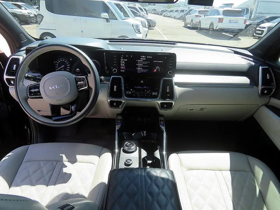 Kia Sorento — фото 5