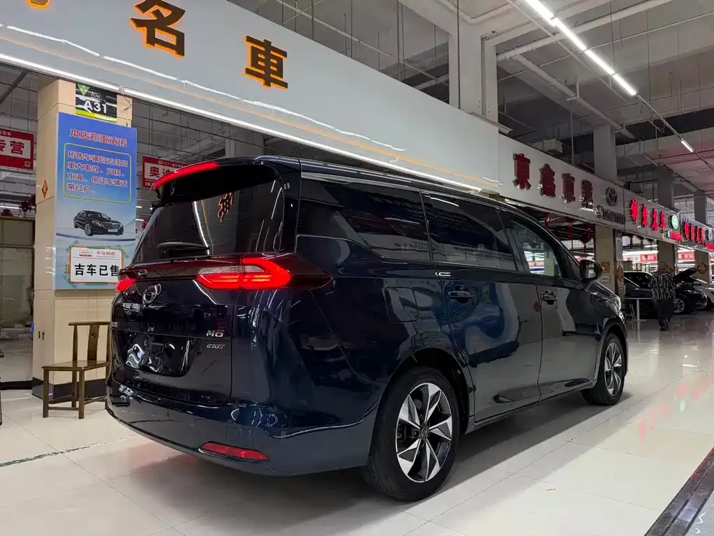 GAC Motor Trumpchi M6 — фото 6