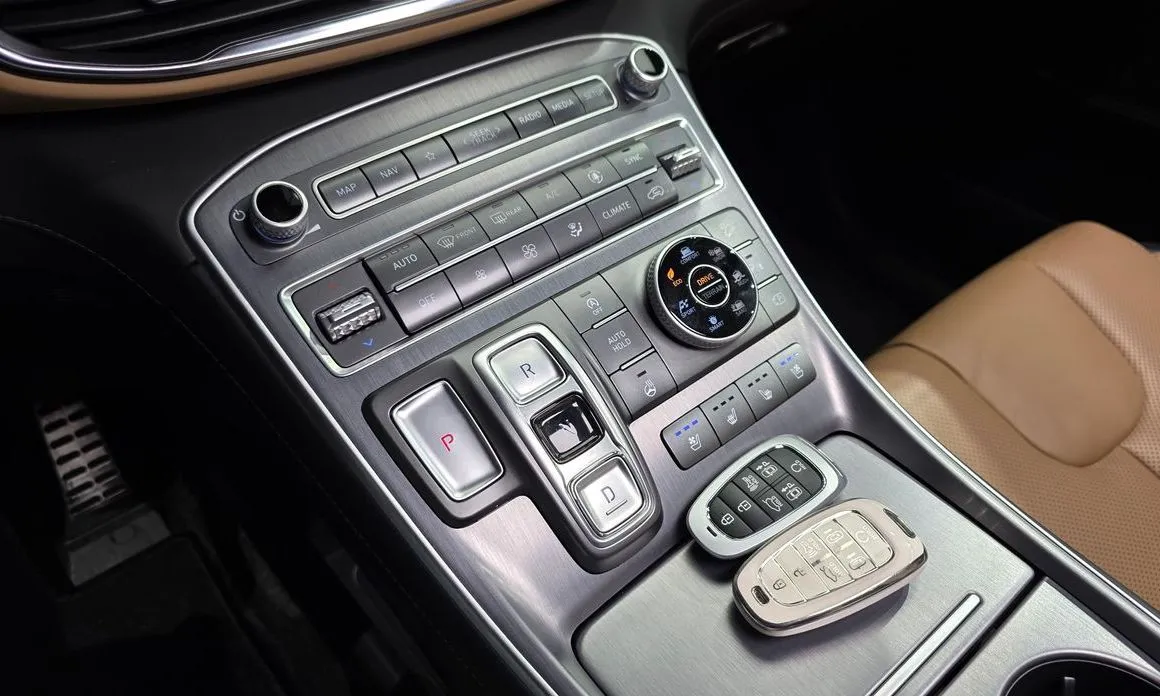 Hyundai Santafe — фото 9