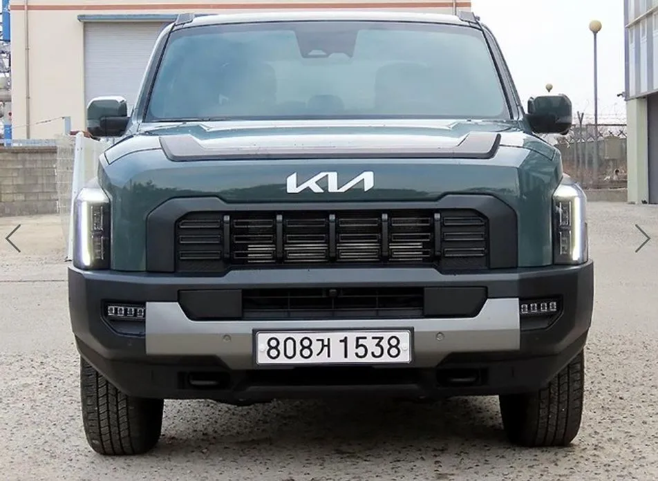 Kia Tasman — фото 1