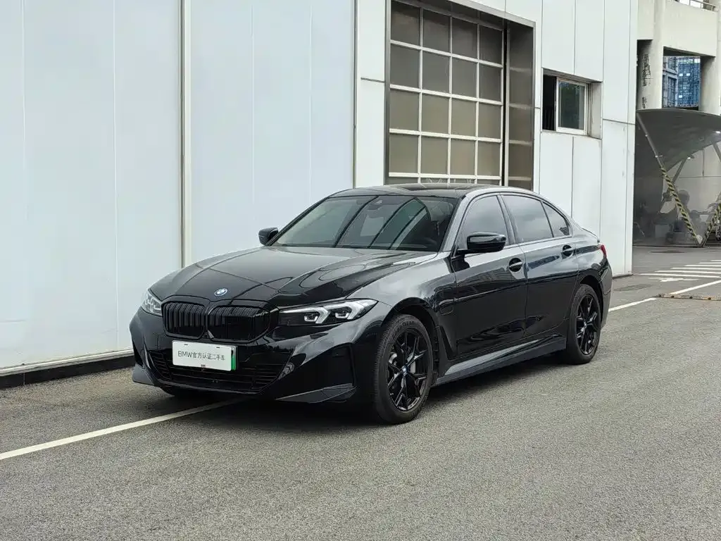 BMW i3 — фото 1