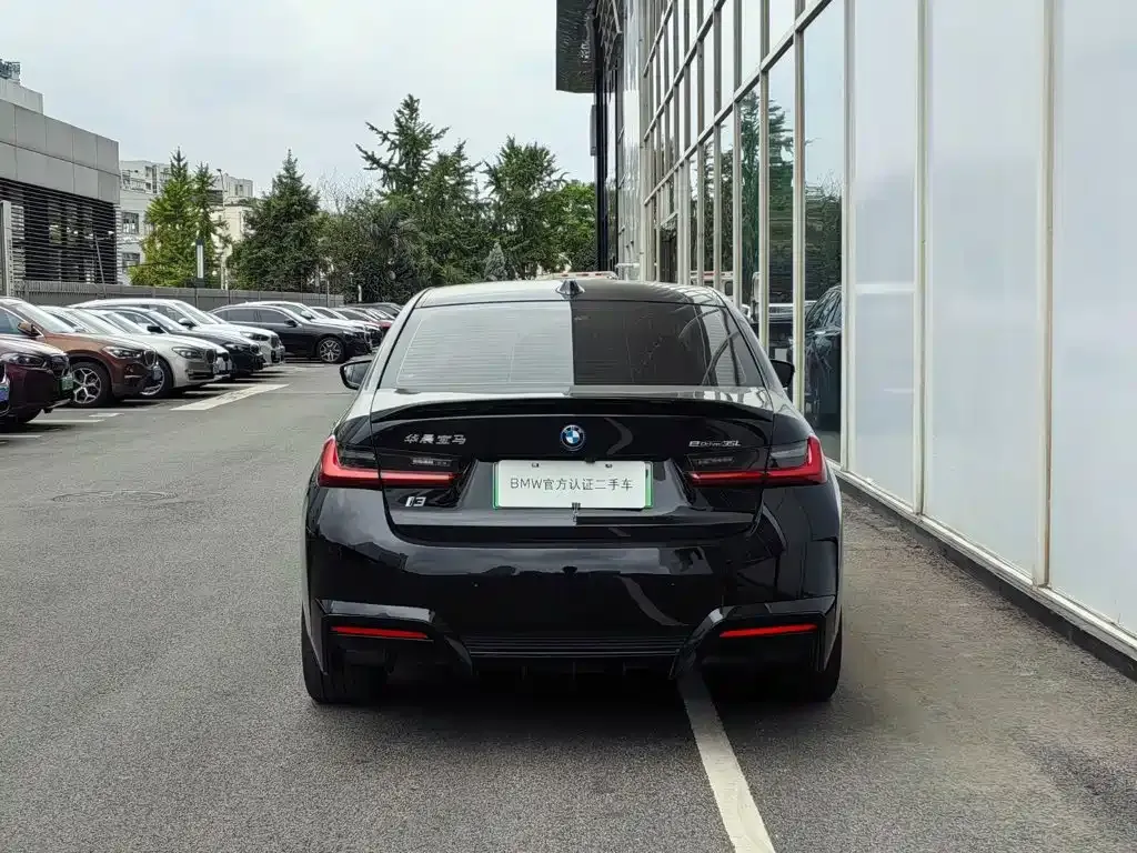 BMW i3 — фото 3