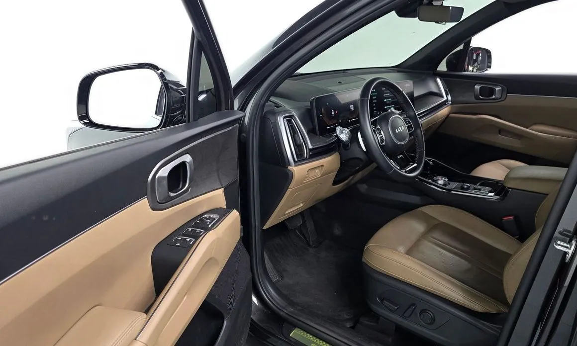 Kia Sorento — фото 10