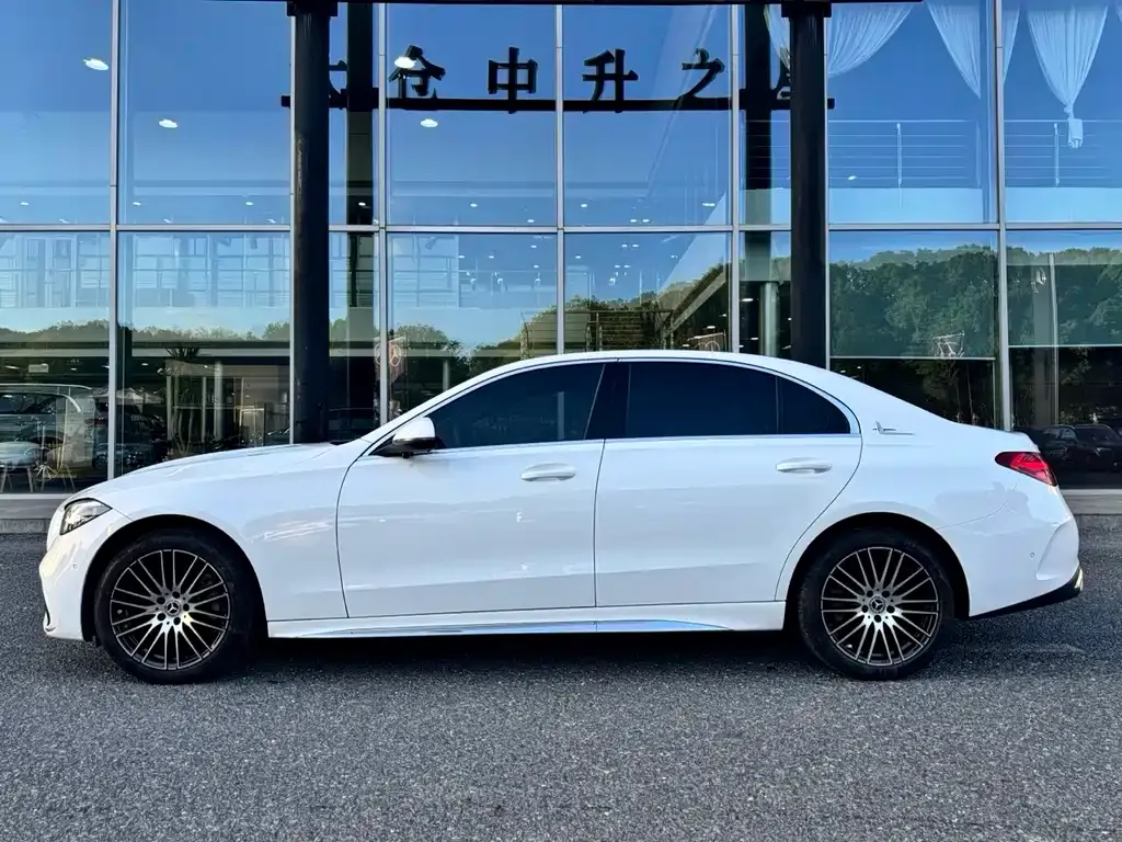 Mercedes-Benz C-Class — фото 4