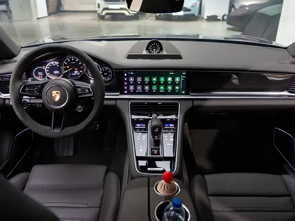Porsche Panamera Hybrid — фото 2