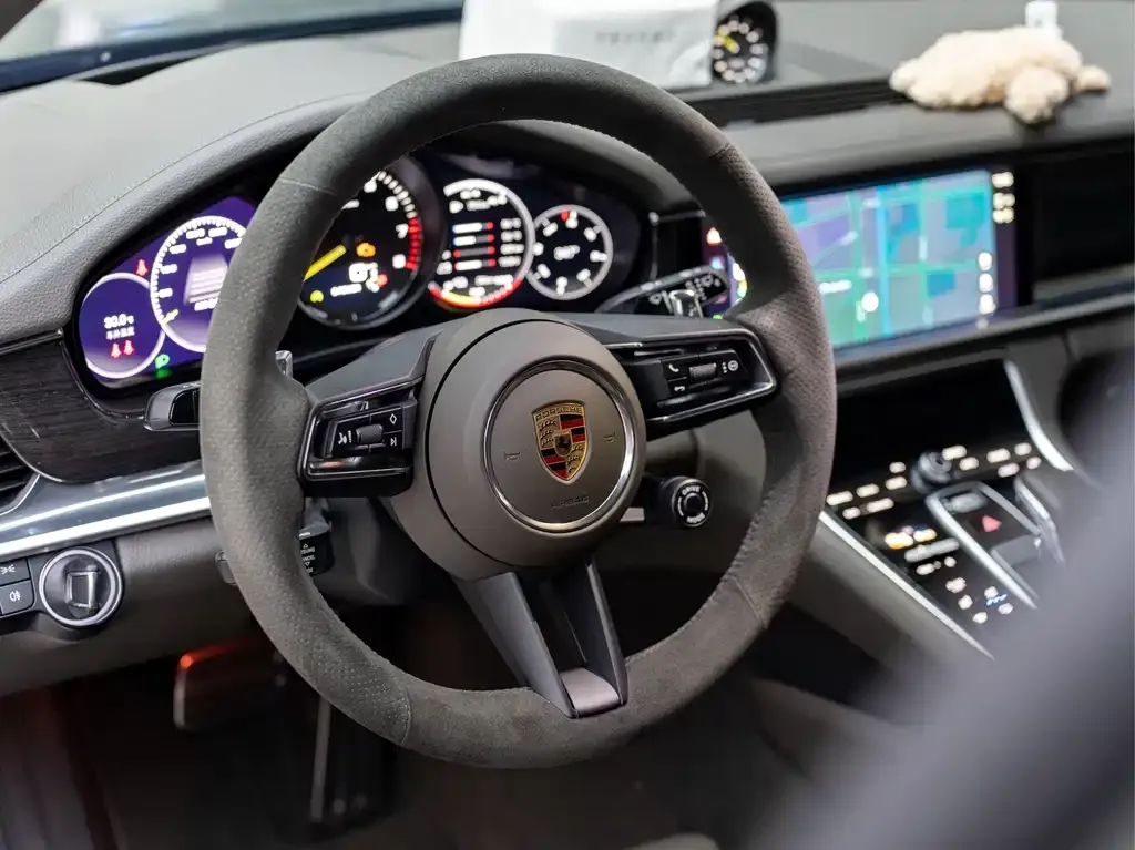 Porsche Panamera Hybrid — фото 3