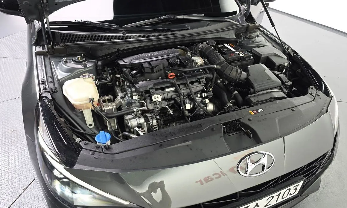 Hyundai AVANTE — фото 9