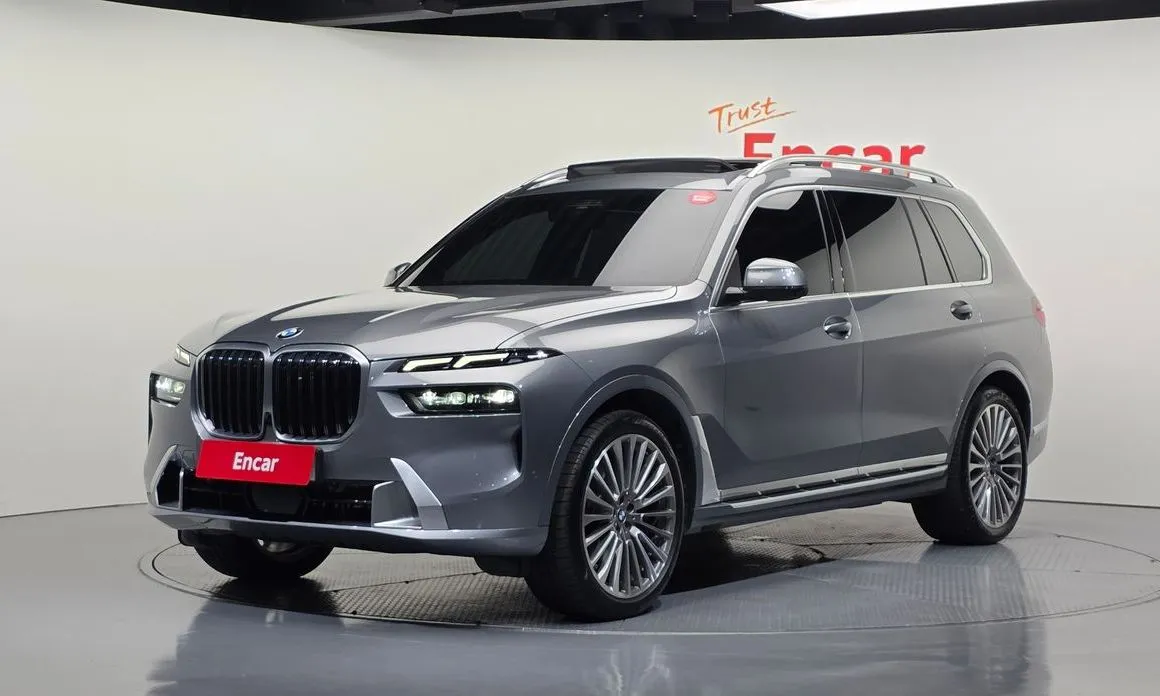 BMW X7 — фото 1