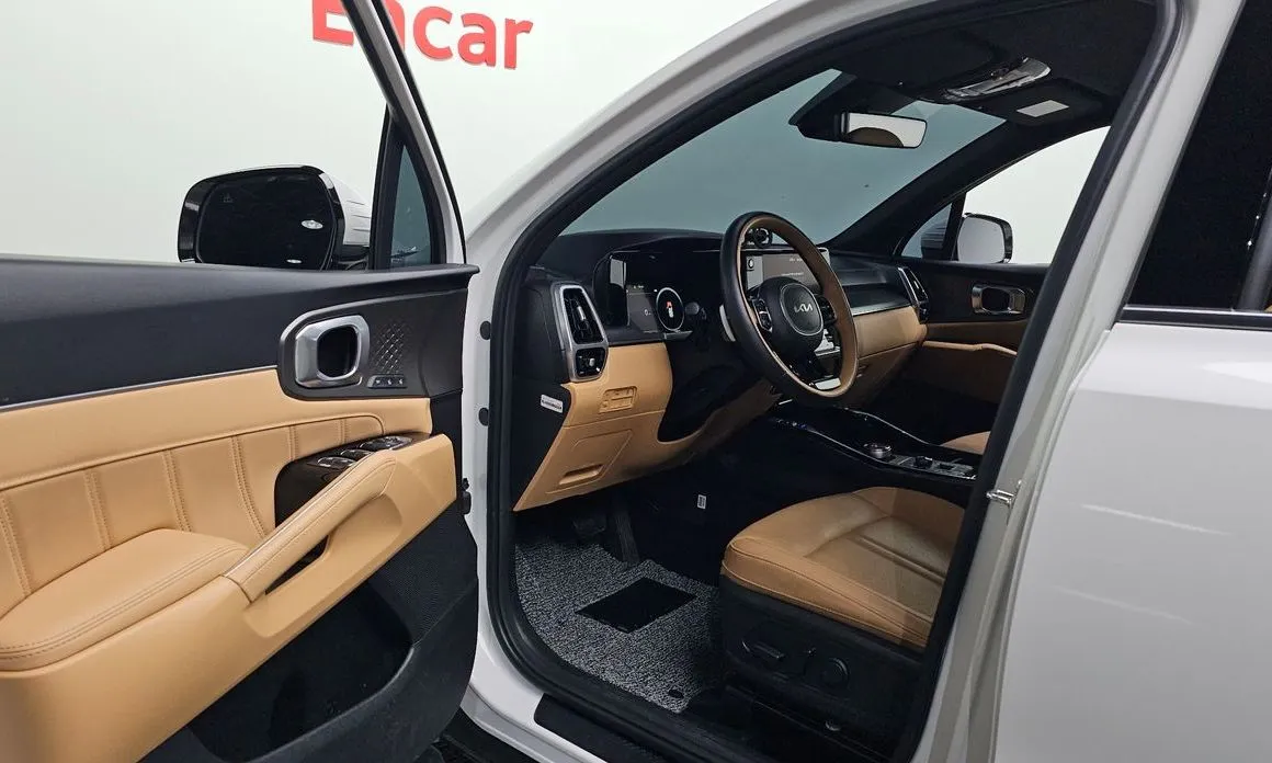 Kia Sorento — фото 9