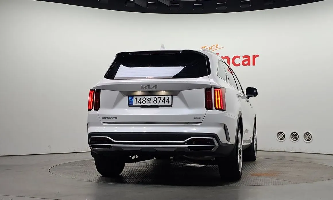 Kia Sorento — фото 4