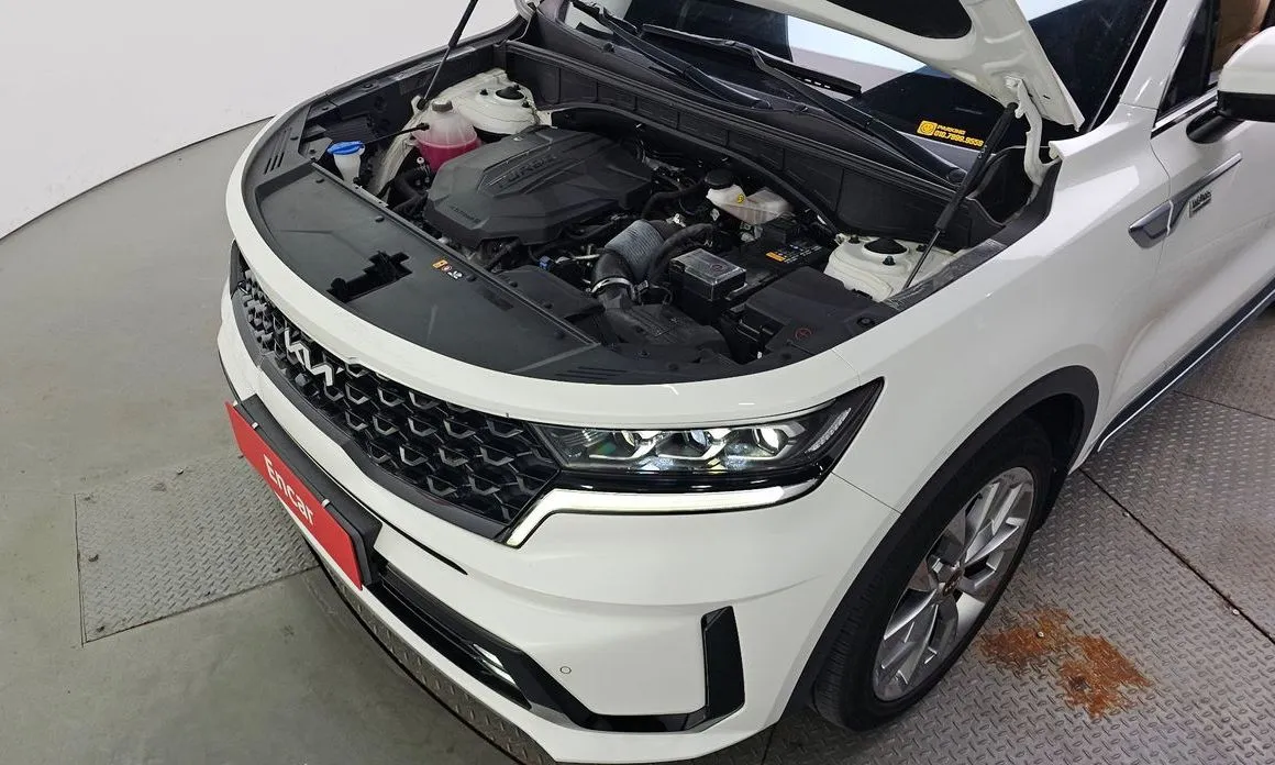 Kia Sorento — фото 8