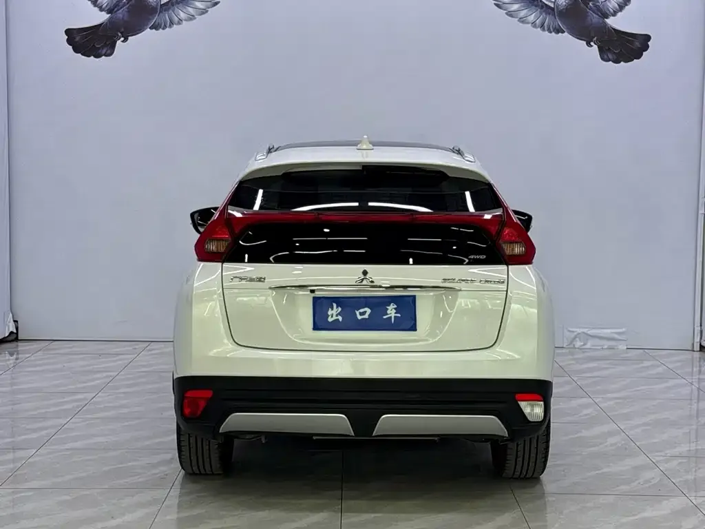 Mitsubishi Eclipse Cross — фото 3