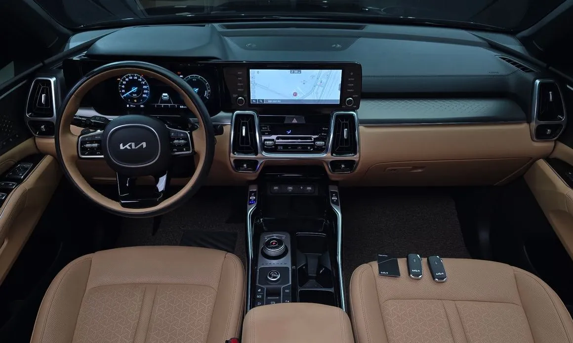 Kia Sorento — фото 10