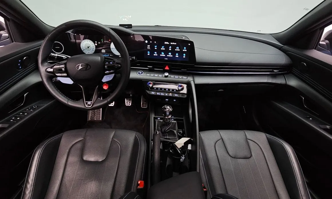 Hyundai AVANTE — фото 6