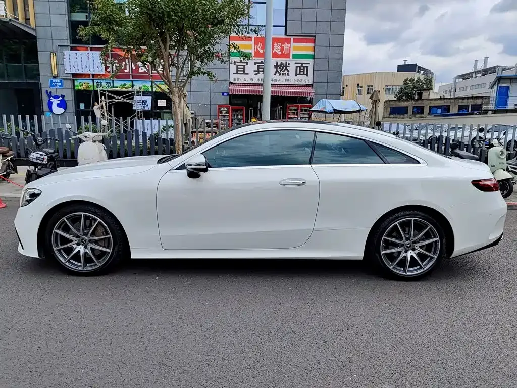 Mercedes-Benz E-Class (Import) — фото 10