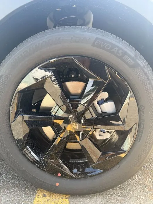 Kia Sorento — фото 5
