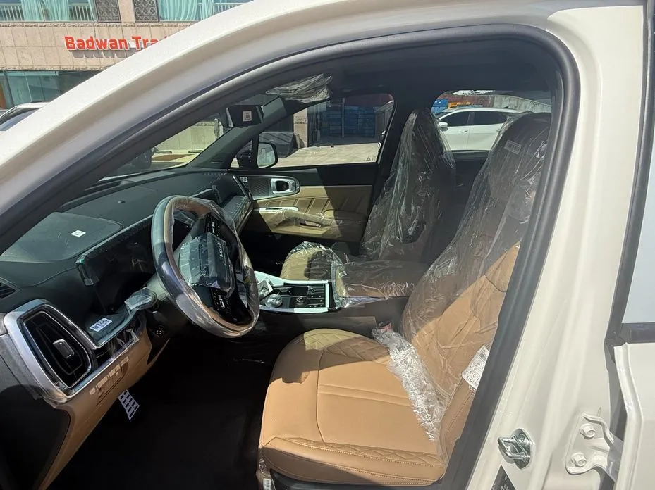 Kia Sorento — фото 10