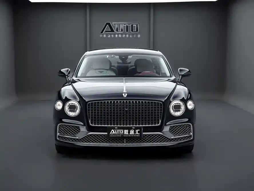 Bentley Flying Spur — фото 4