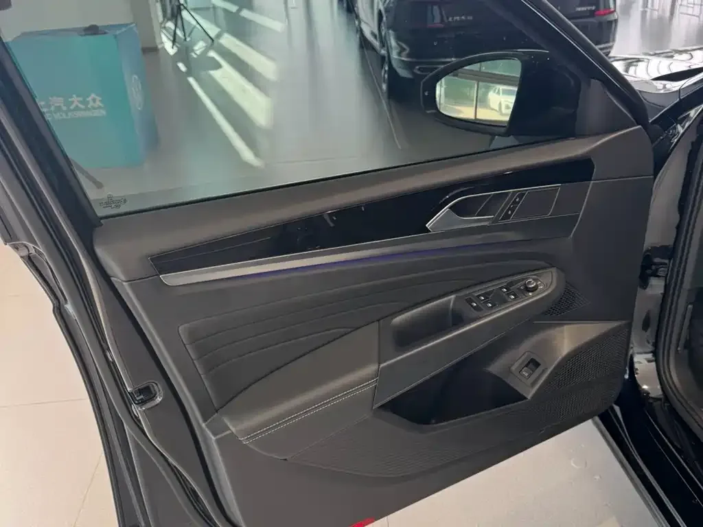 Volkswagen Passat — фото 2