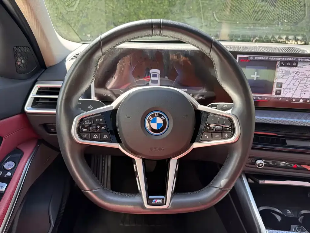 BMW i3 — фото 5