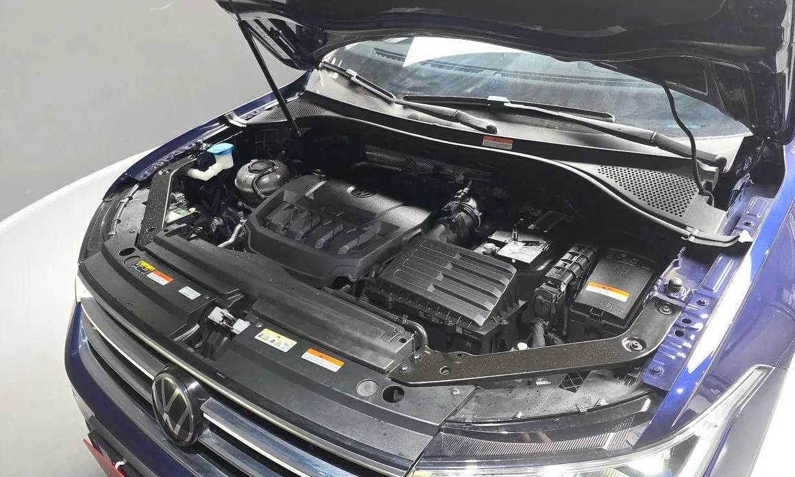 Volkswagen Tiguan — фото 9