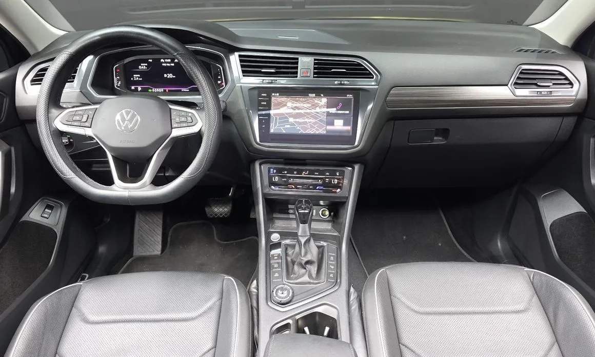 Volkswagen Tiguan — фото 10