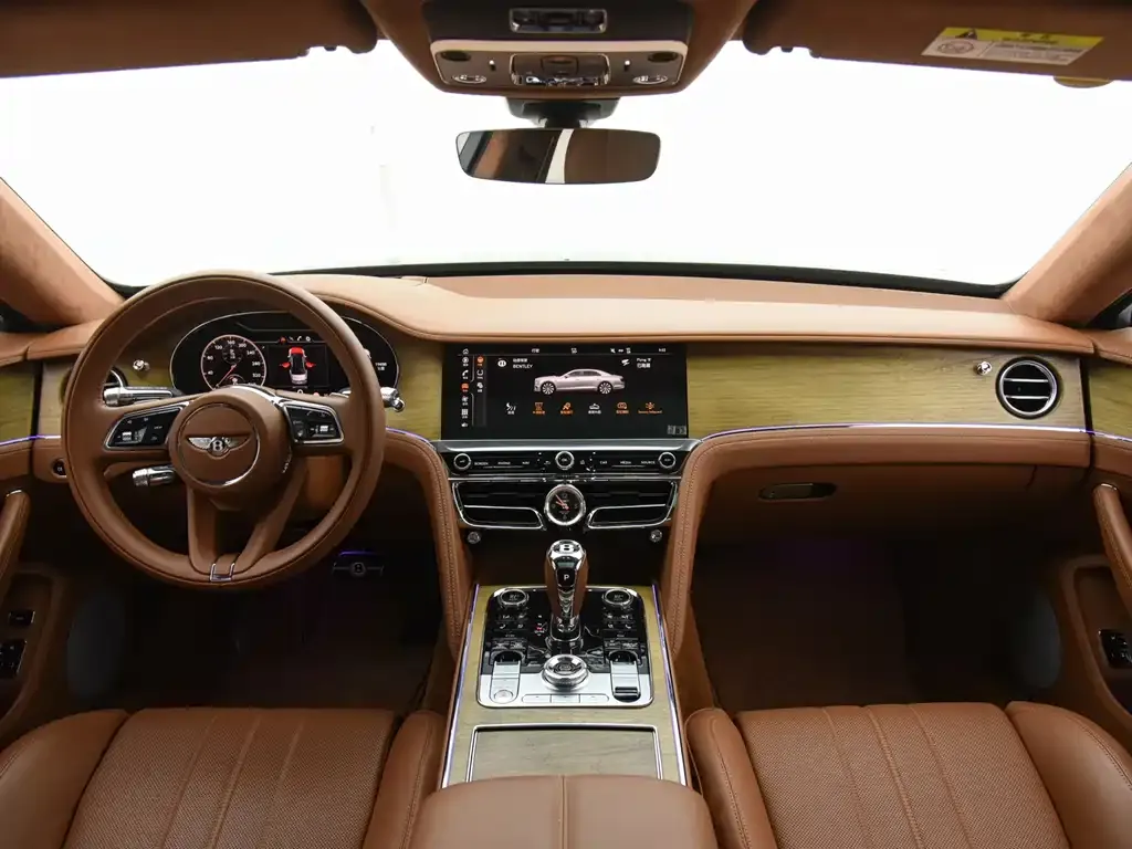 Bentley Flying Spur — фото 7