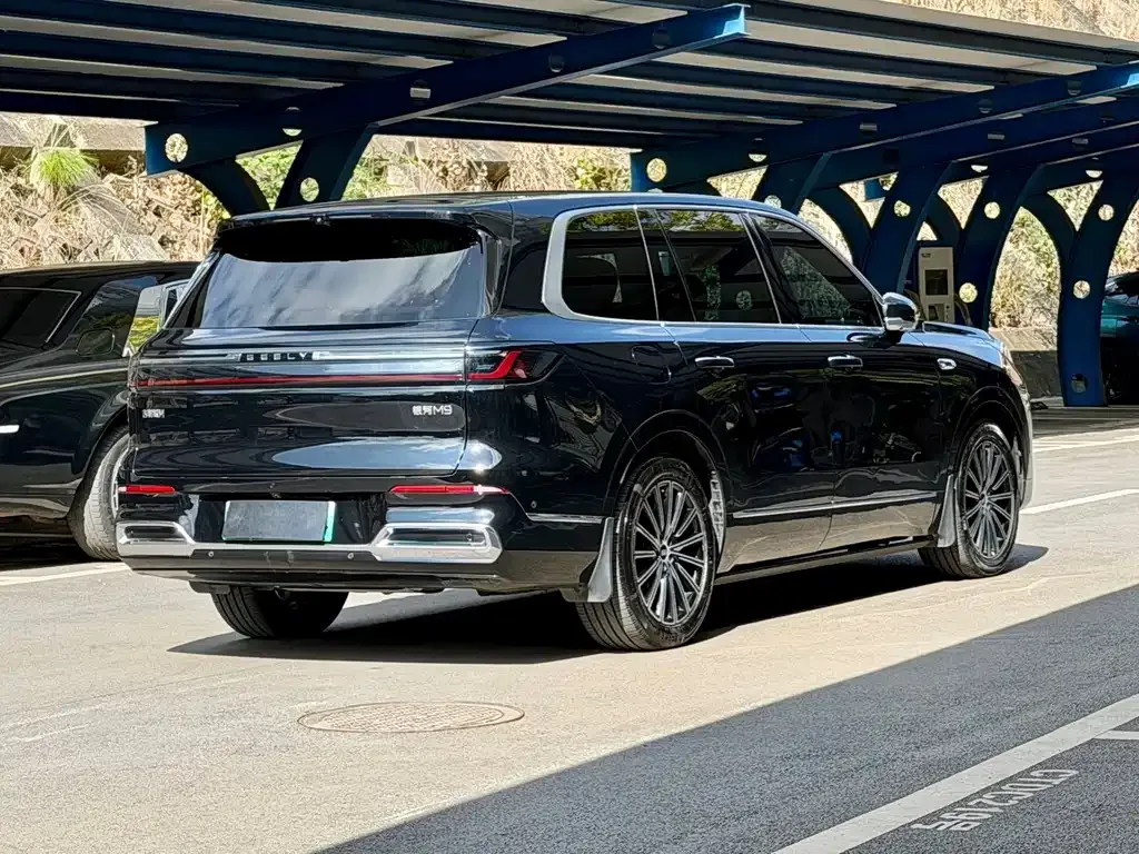 Geely Galaxy M9 — фото 8