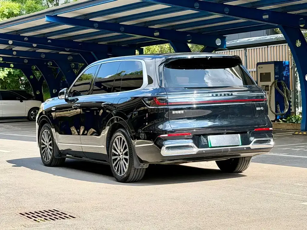 Geely Galaxy M9 — фото 5