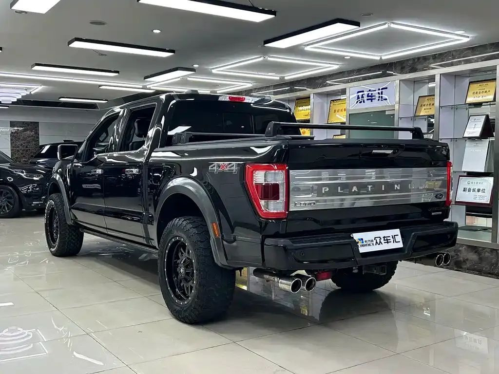 Ford F-150 Raptor — фото 8