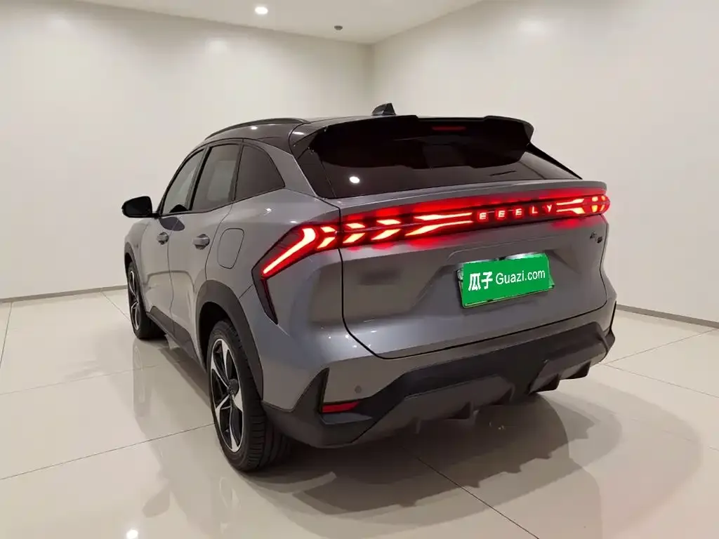 Geely Galaxy L7 — фото 4