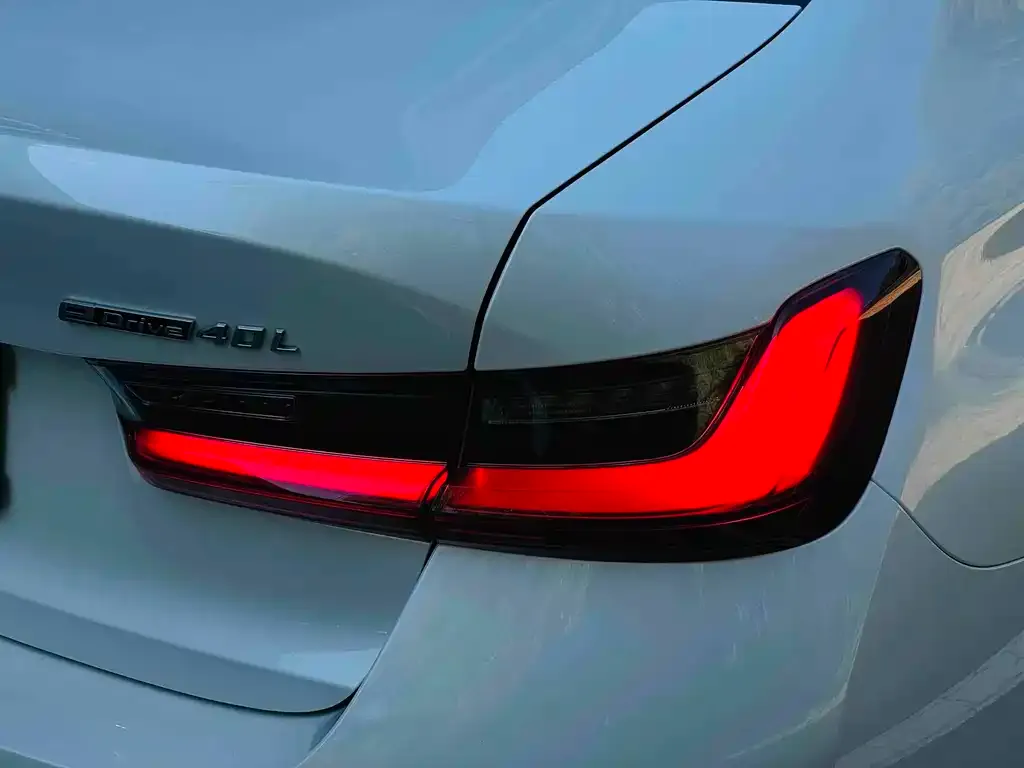 BMW i3 — фото 3