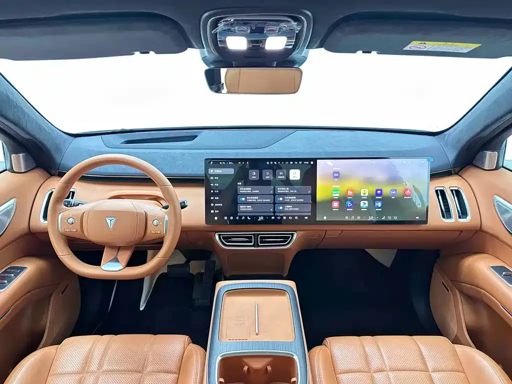 Geely Galaxy M9 — фото 6