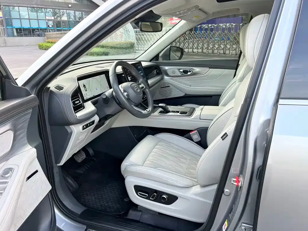 GAC Motor Trumpchi GS8 — фото 9