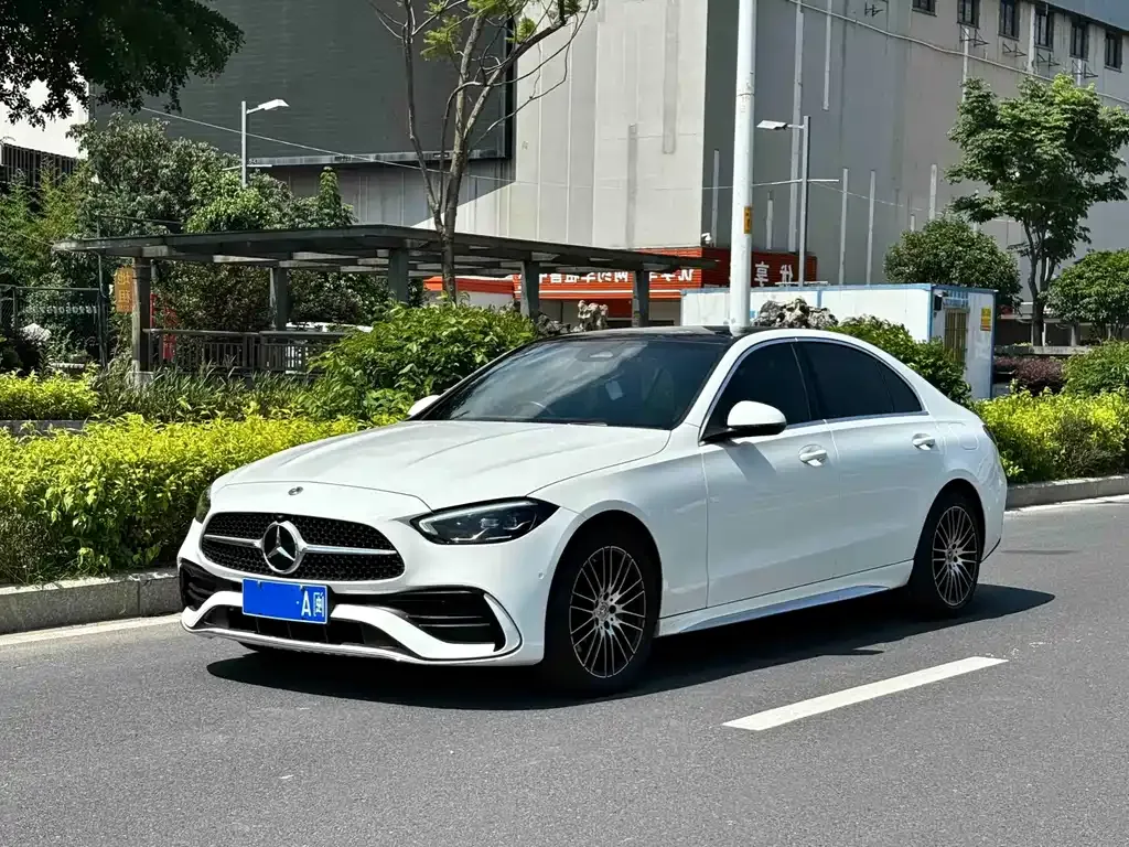Mercedes-Benz C-Class — фото 8