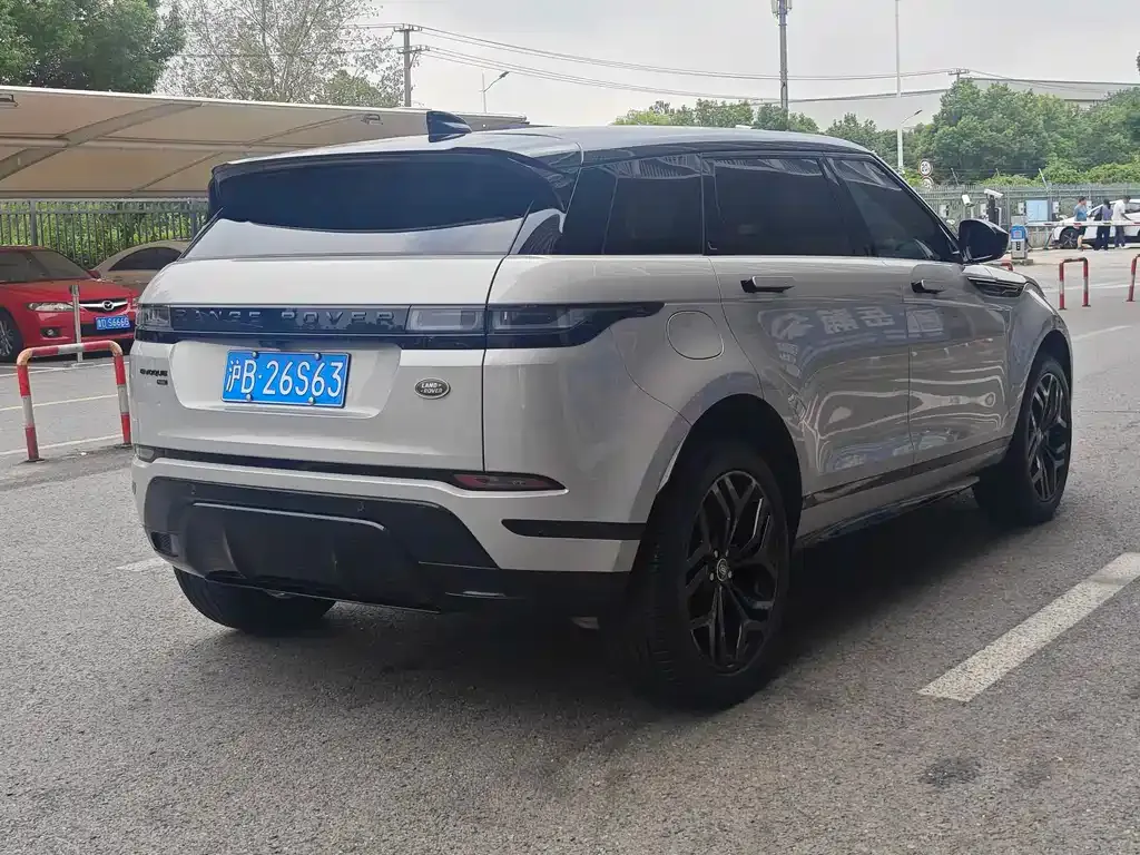 Land Rover Evoque — фото 8