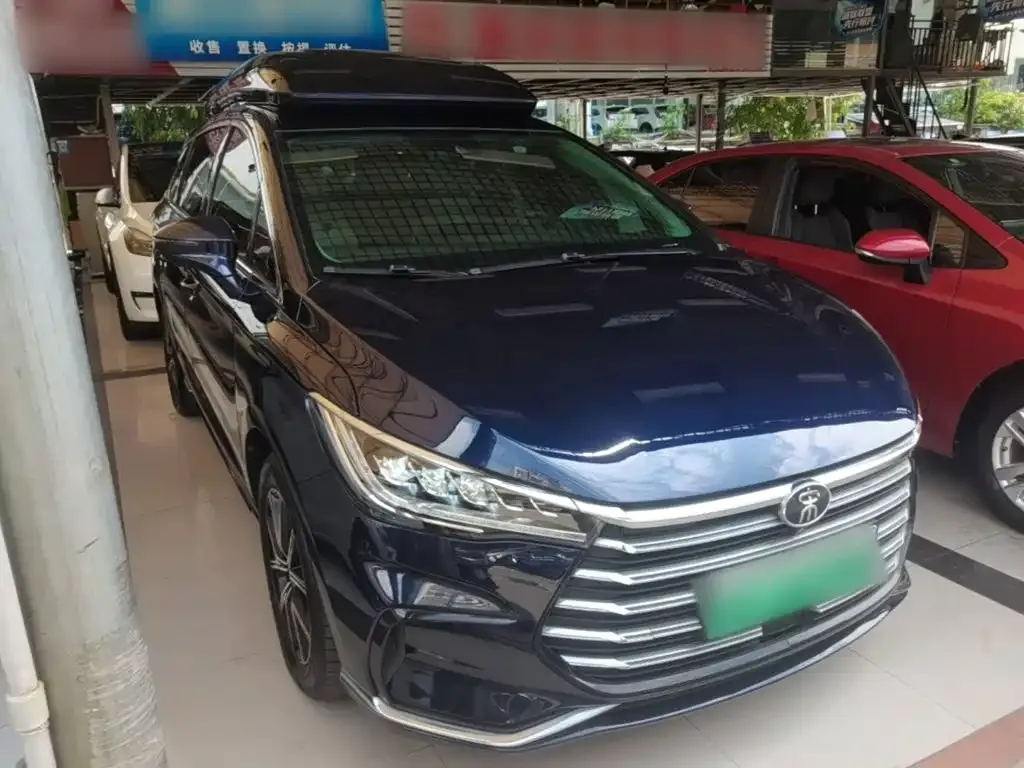 BYD MAX New Energy — фото 5