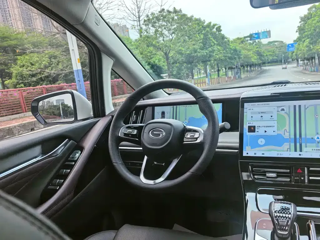 GAC Motor Trumpchi M8 — фото 2