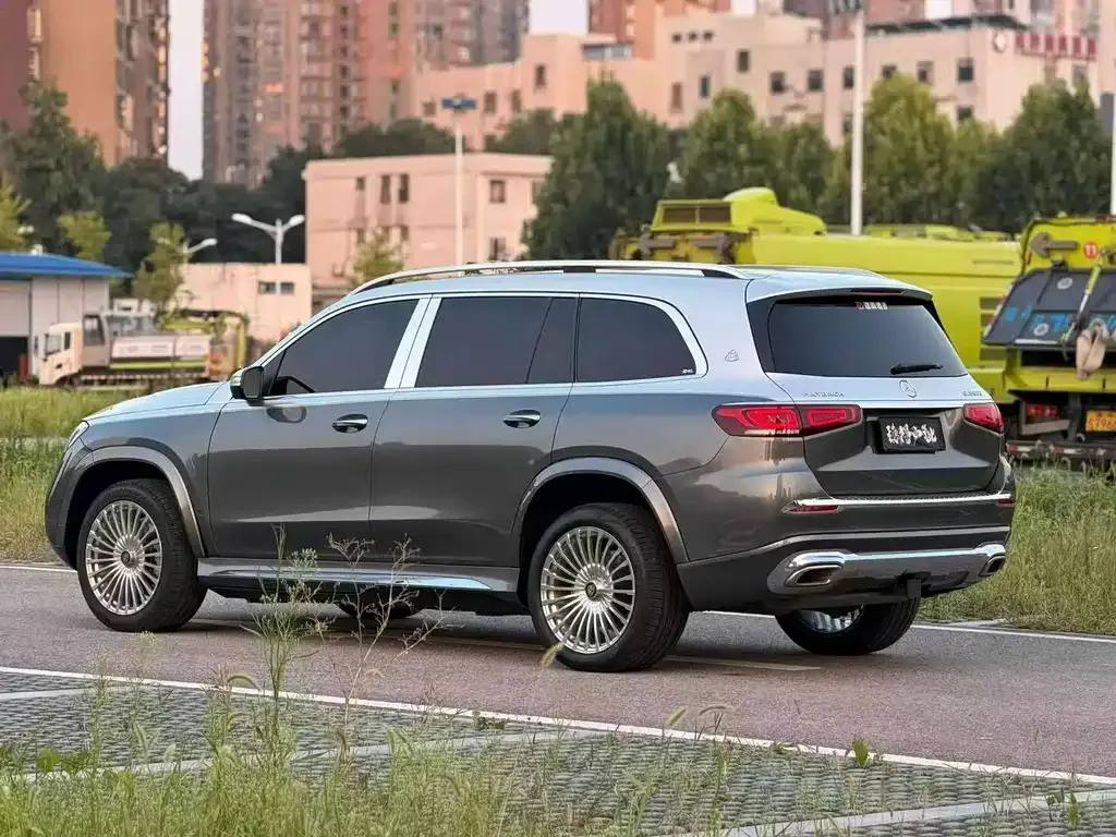 Mercedes-Benz GLS — фото 5