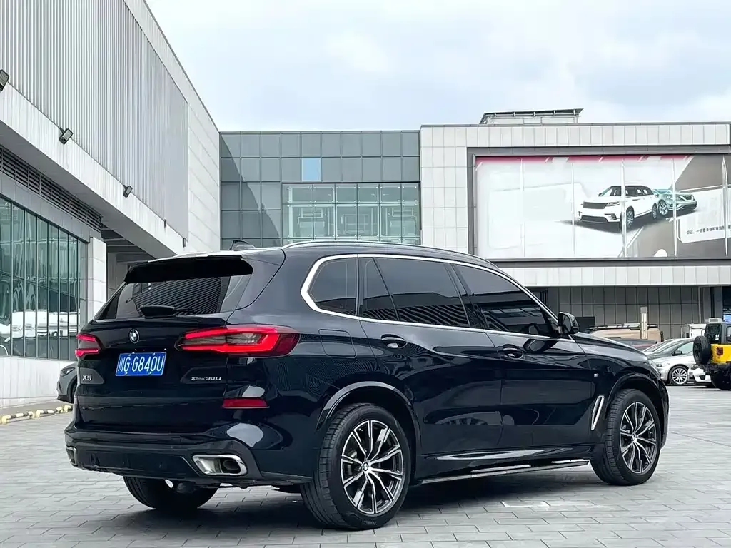 BMW X5 — фото 2