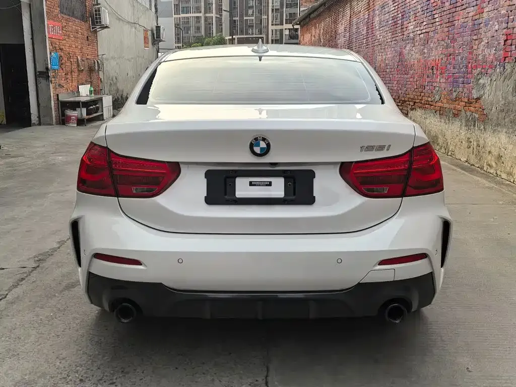 BMW 1 Series — фото 10