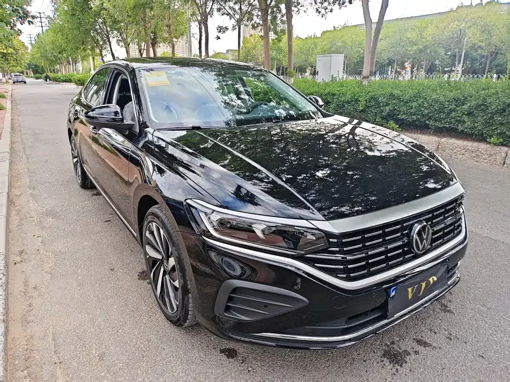 Volkswagen Passat — фото 9