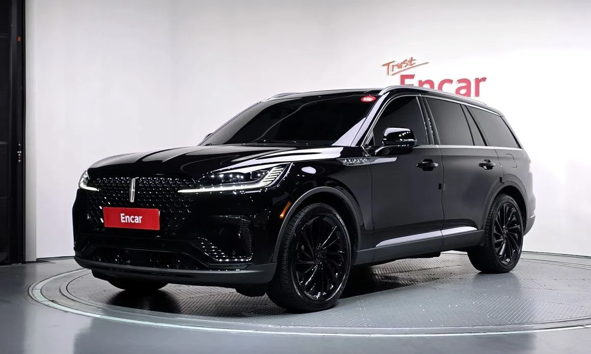 Lincoln Aviator — фото 1