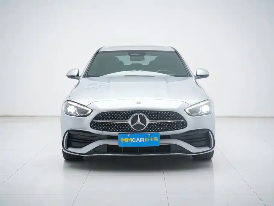 Mercedes-Benz C-Class — фото 1